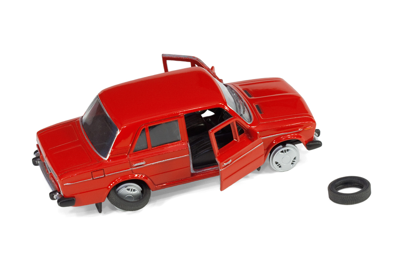 Unleash Your Imagination: Clever Upcycling for Household Junk